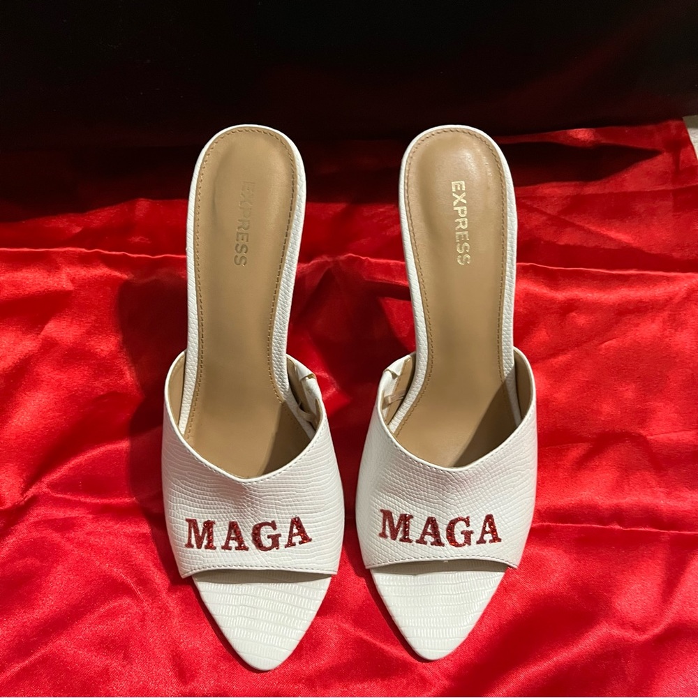 Express 4 inch #heel custom designed and can take #custom orders.
